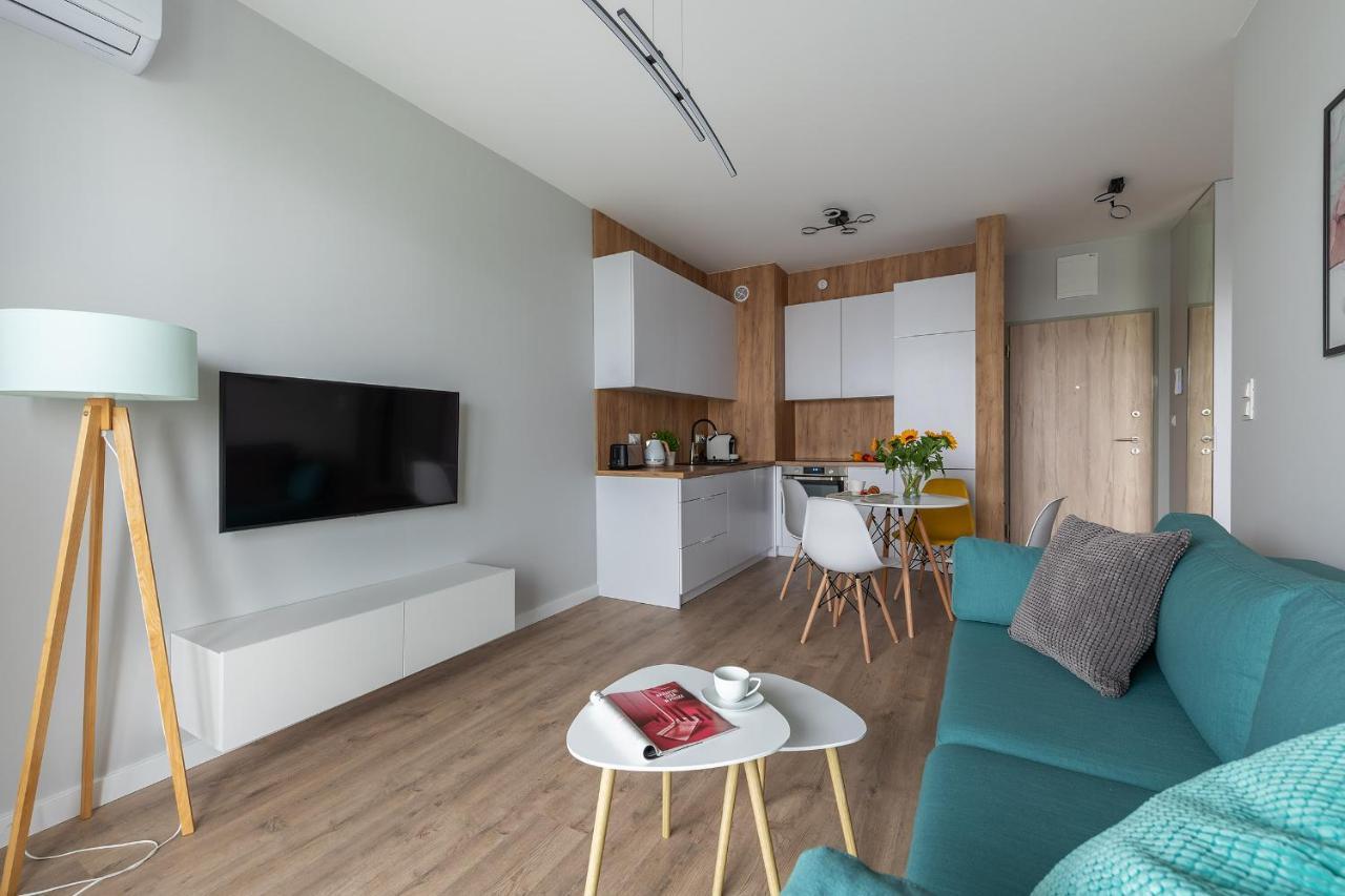 Airport Okecie Cybernetyki Apartments Warsawa Bagian luar foto